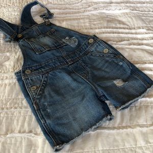 GAP overalls shorts Girl Toddler Heart Denim